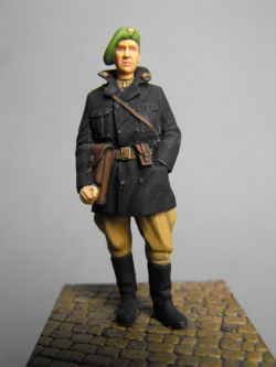 S2KW047 - Belgian tank officer